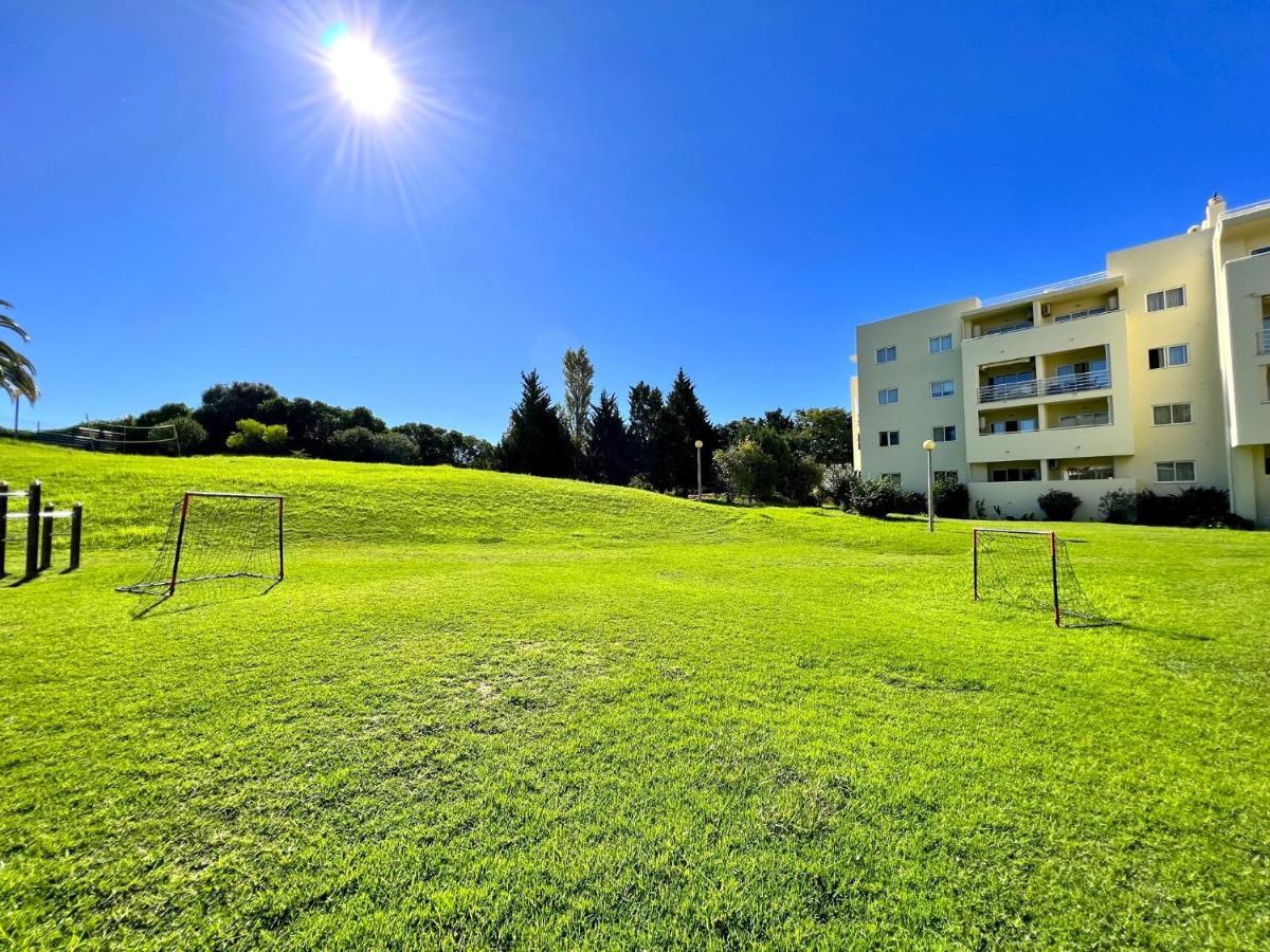 Alvor Paradise With Pool By Homing Bagian luar foto