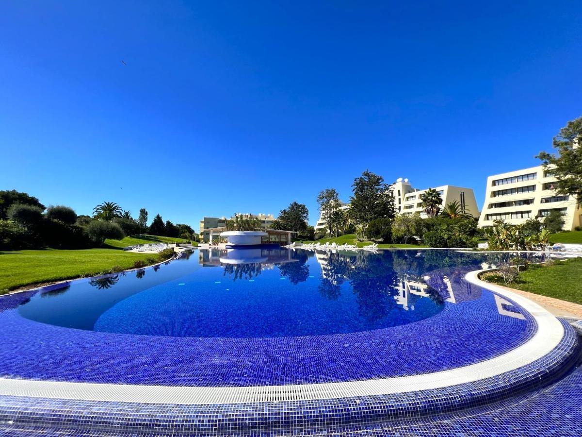 Alvor Paradise With Pool By Homing Bagian luar foto