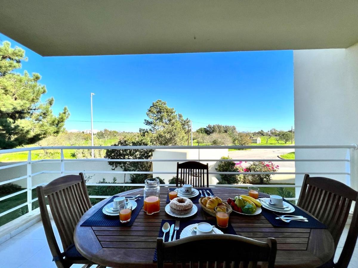 Alvor Paradise With Pool By Homing Bagian luar foto